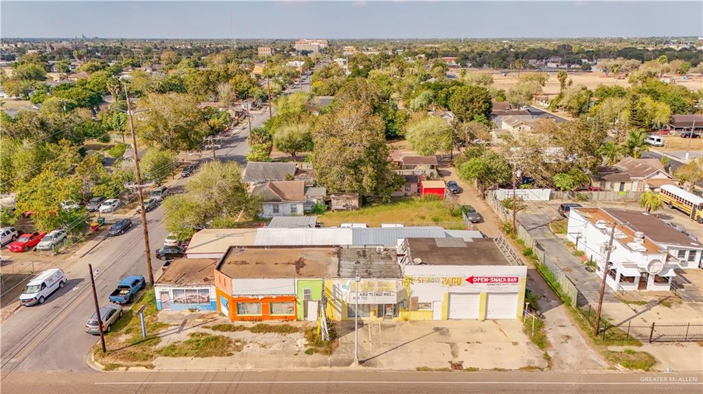 Commercial home at 1315 International Boulevard, Brownsville, Texas