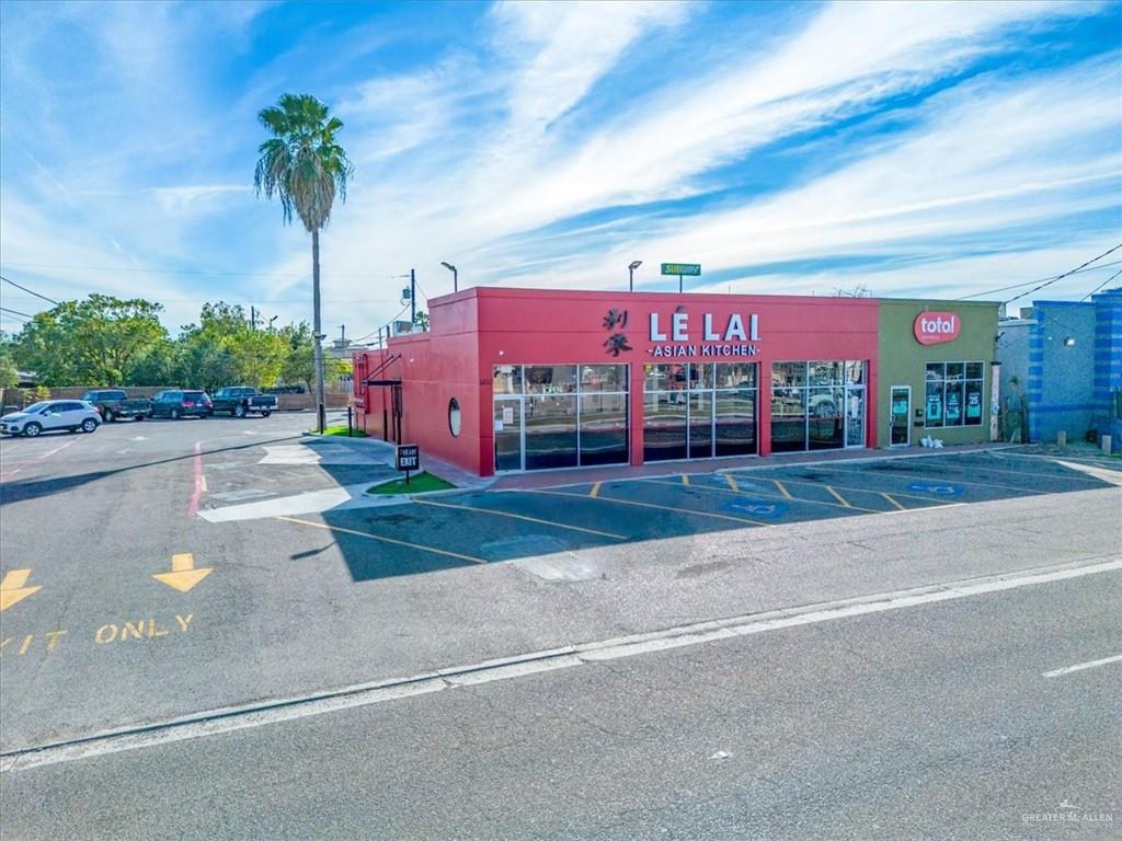 Commercial home at 1037 Duranta Avenue, Alamo, Texas