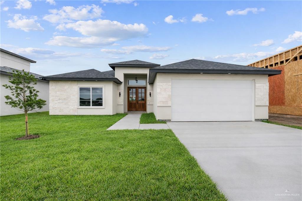 Single Family home at 307 32nd Street, Hidalgo, Texas