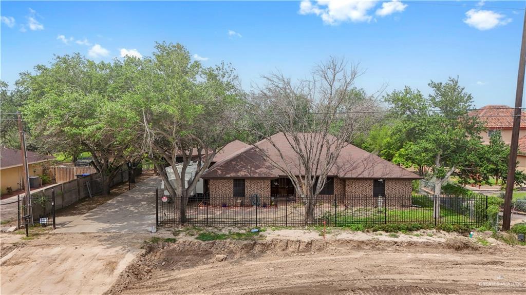 Single Family home at 4300 Auburn Avenue, McAllen, Texas