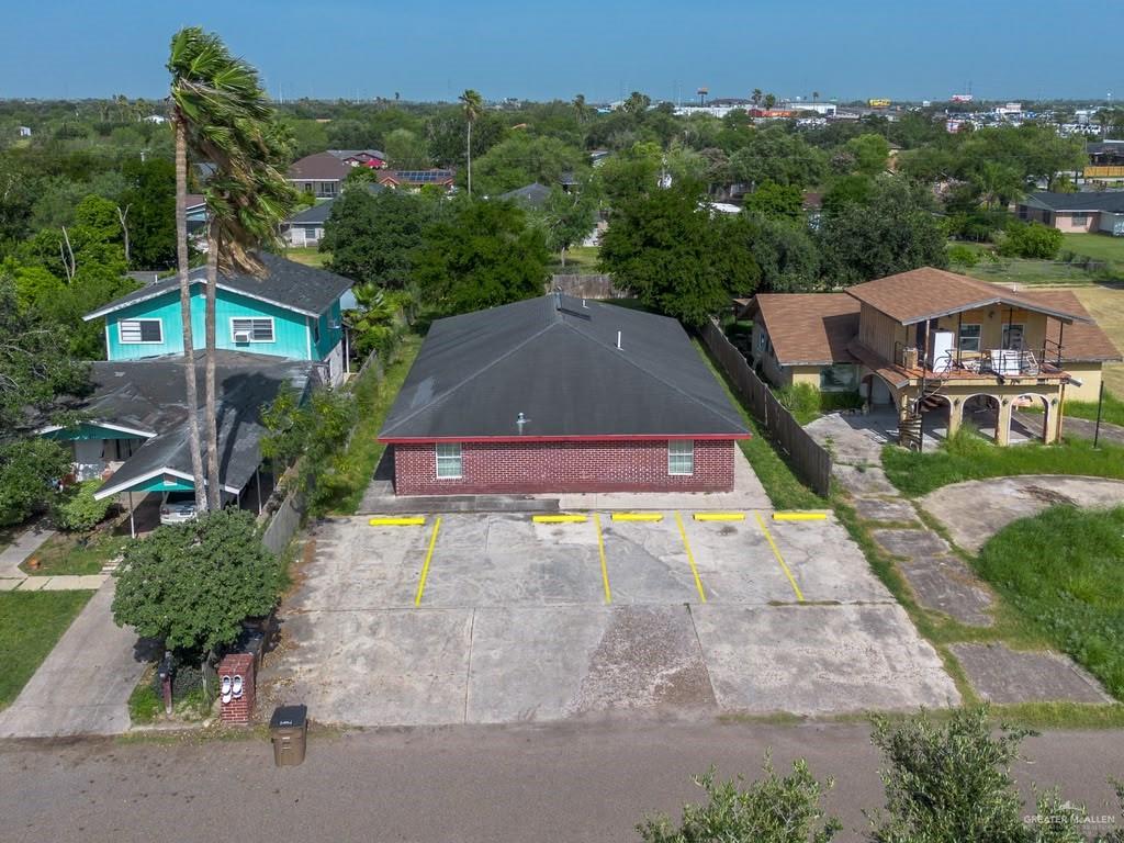 Multi-family home at 513 Seventh Street, Donna, Texas