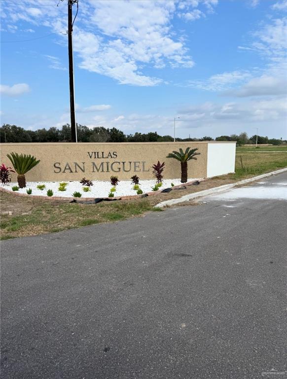 Land home at 623 Uriel Drive, Weslaco, Texas
