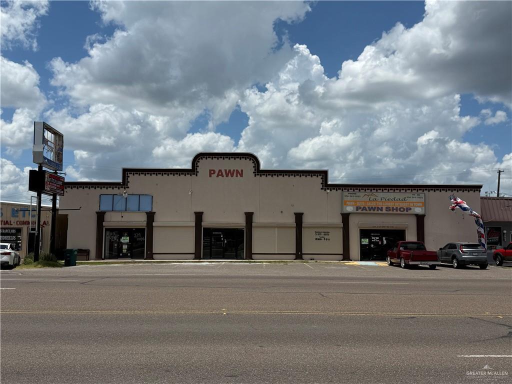 Commercial home at 1105 Main Street, Rio Grande City, Texas