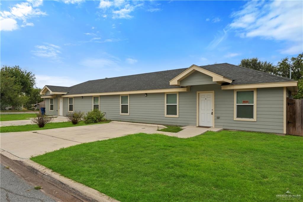 Single Family home at 624 Texas Avenue, Mercedes, Texas