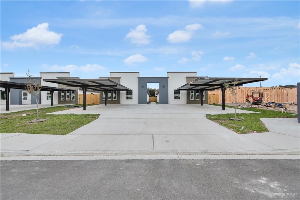 Multi-family home at 2308 Hillside Avenue, Edinburg, Texas