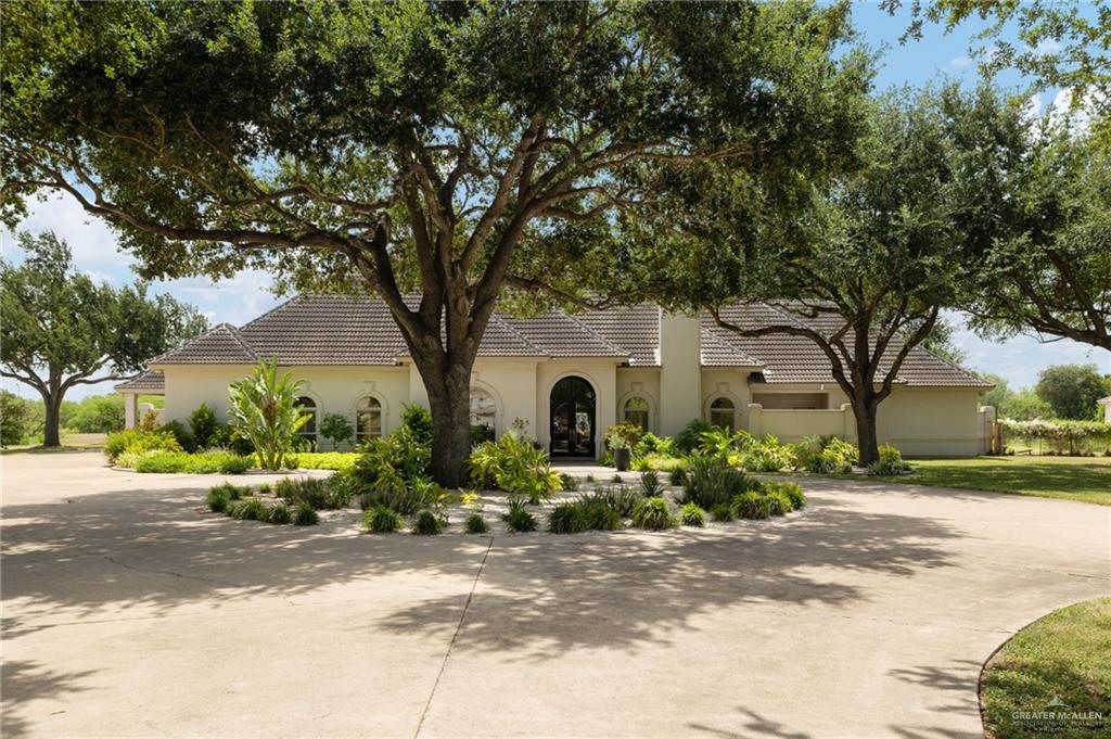 Single Family home at 3815 Glasscock Road, Palmhurst, Texas