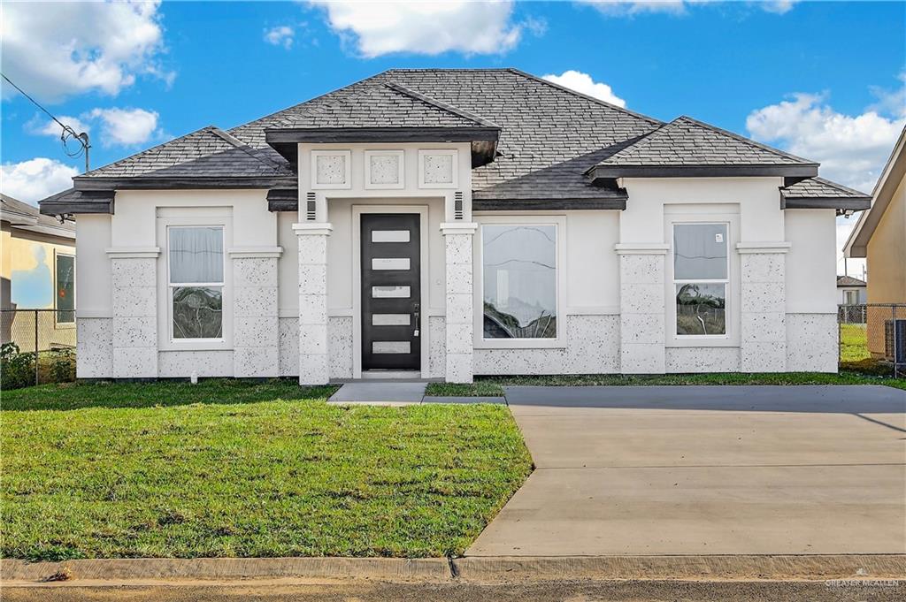 Single Family home at 331 Barcelona Drive, Donna, Texas
