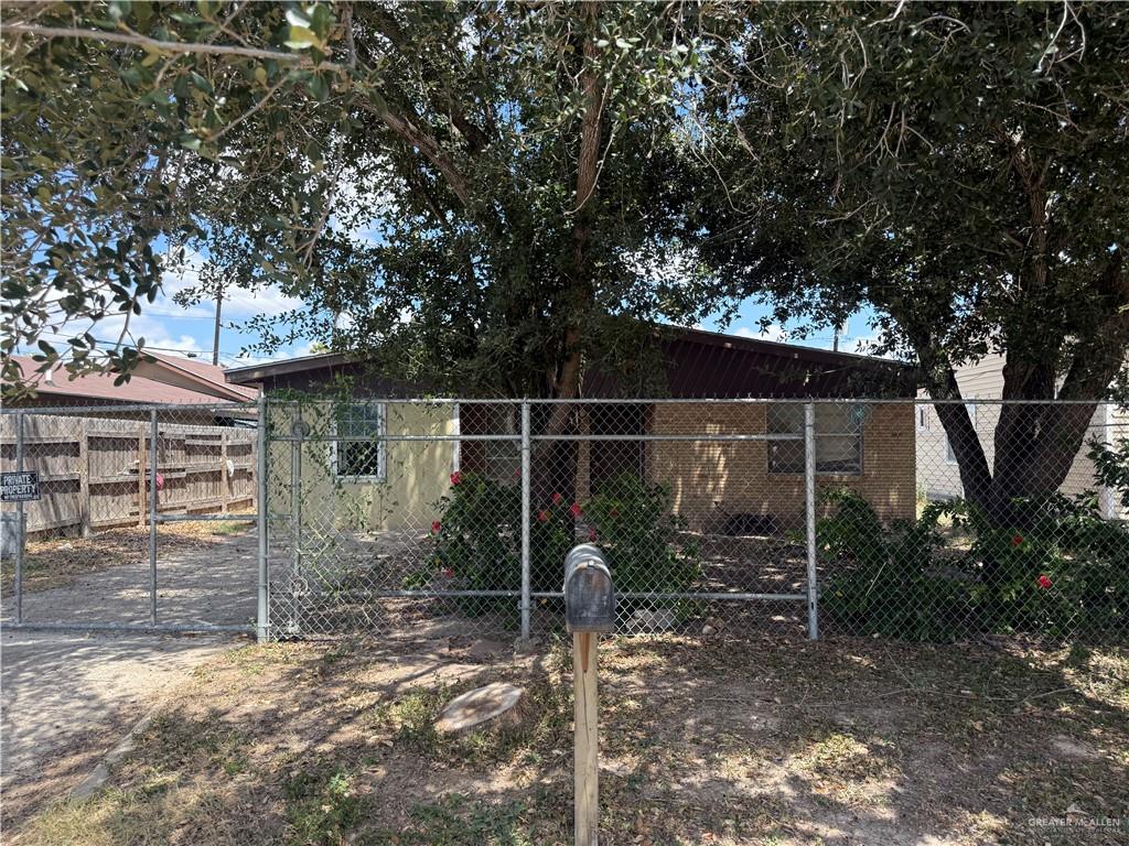 Single Family home at 519 Champion Street, McAllen, Texas