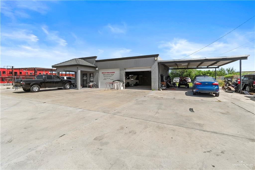 Commercial home at 1501 Expressway 83, Penitas, Texas