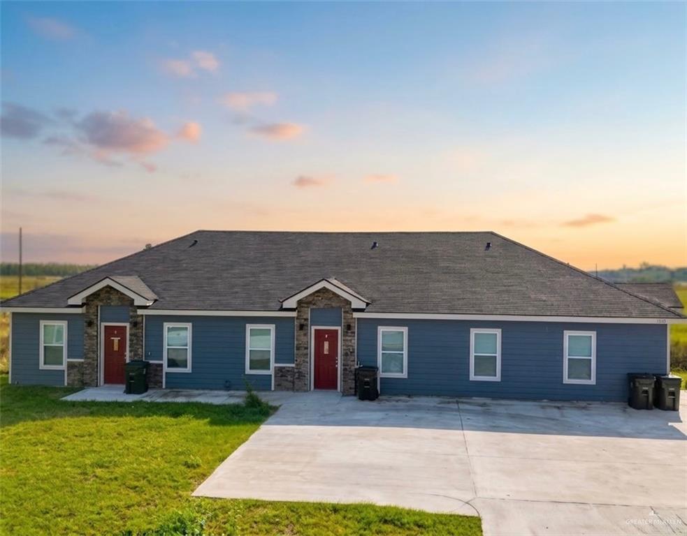 Multi-family home at 2001 Valley Circle, La Feria, Texas