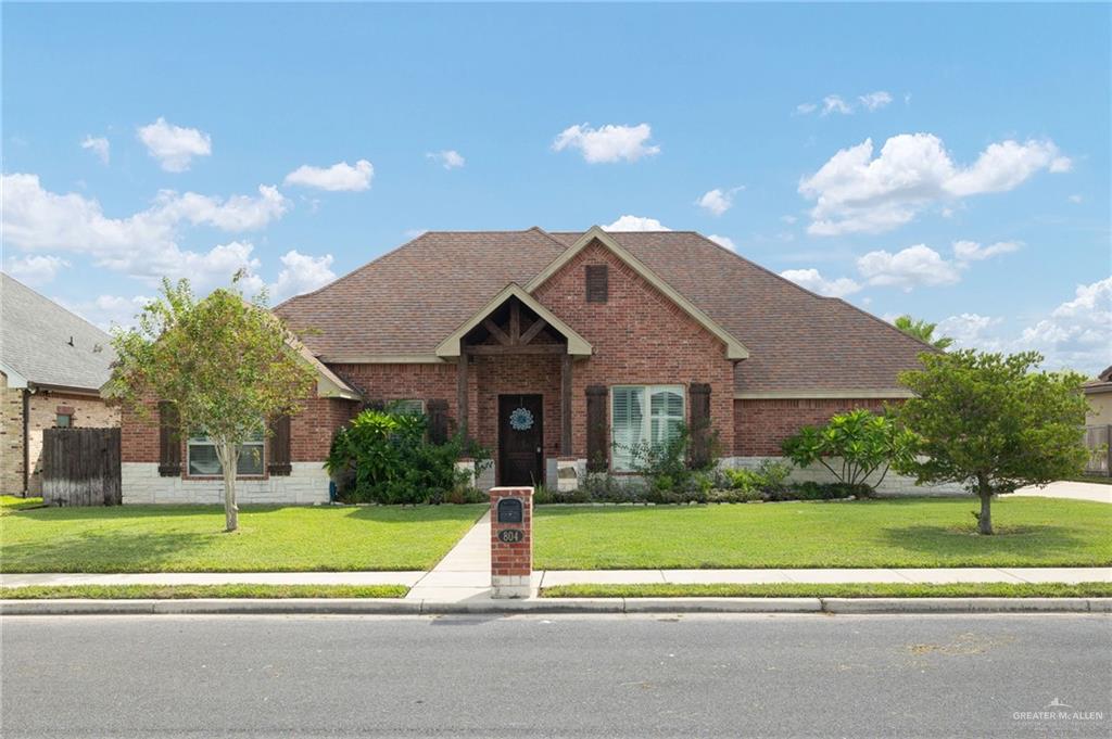 Single Family home at 804 Splendor Boulevard, Edinburg, Texas