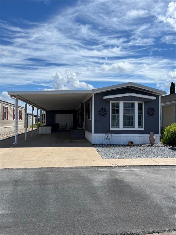 Single Family home at 2917 La Quinta Drive, Weslaco, Texas