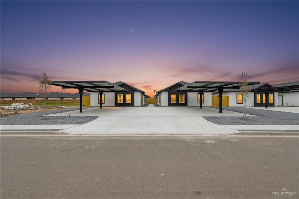 Multi-family home at 105 Royal Palm Drive, Mercedes, Texas