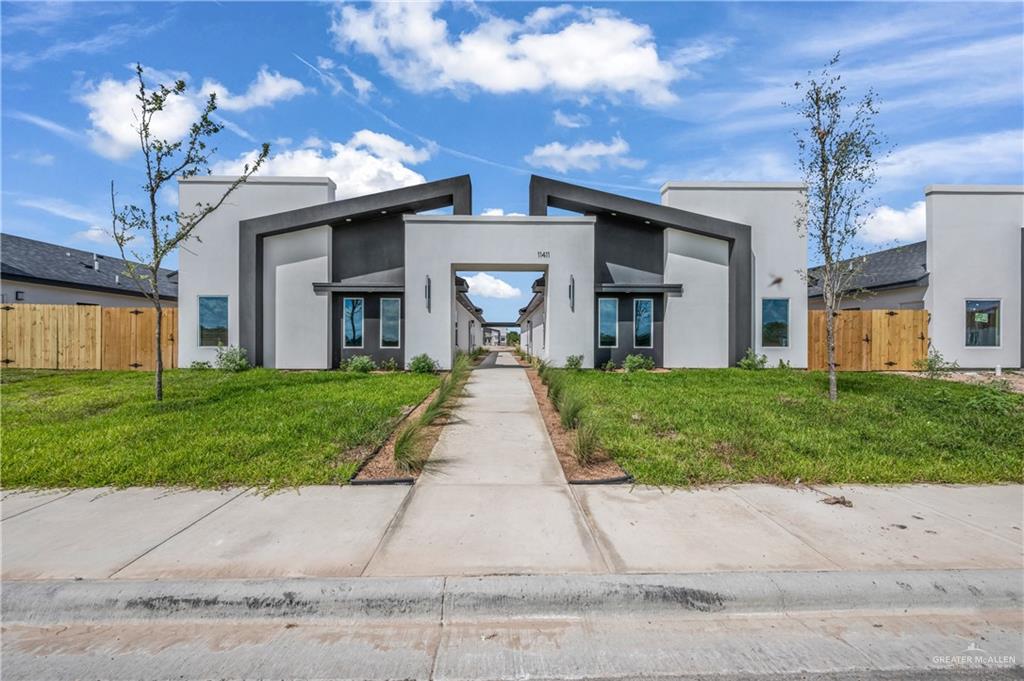 Multi-family home at 11405 25th Street, McAllen, Texas