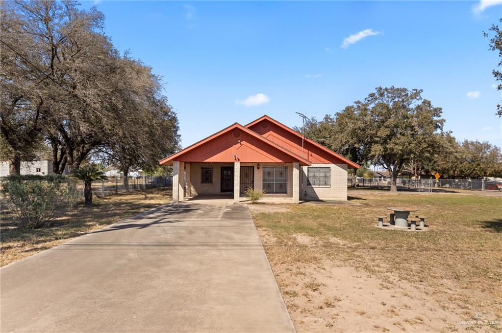 Single Family home at 801 Foster Drive, Edinburg, Texas